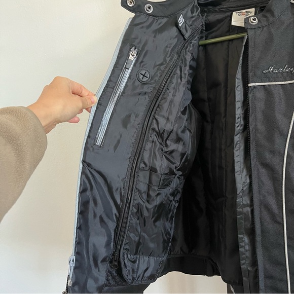 Harley Davidson Riding Jacket - Picture 4 of 8